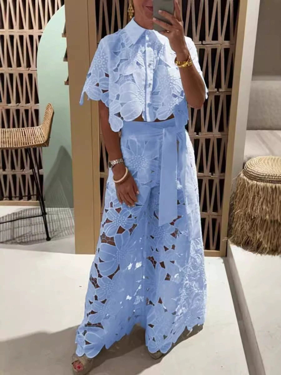 Élira - Conjunto Blusa de Encaje y Pantalón de Talle Alto