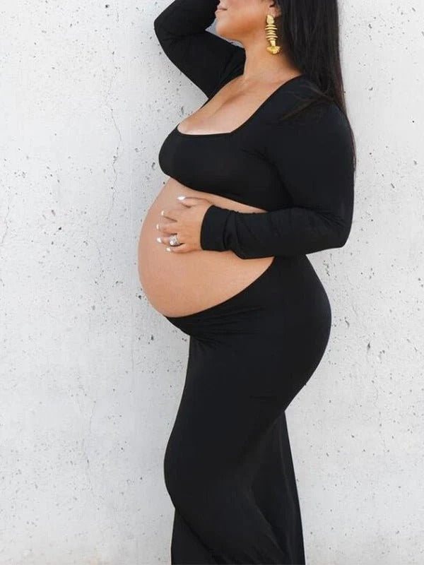 Vestido Premamá Negro Ajustado con Abertura Frontal